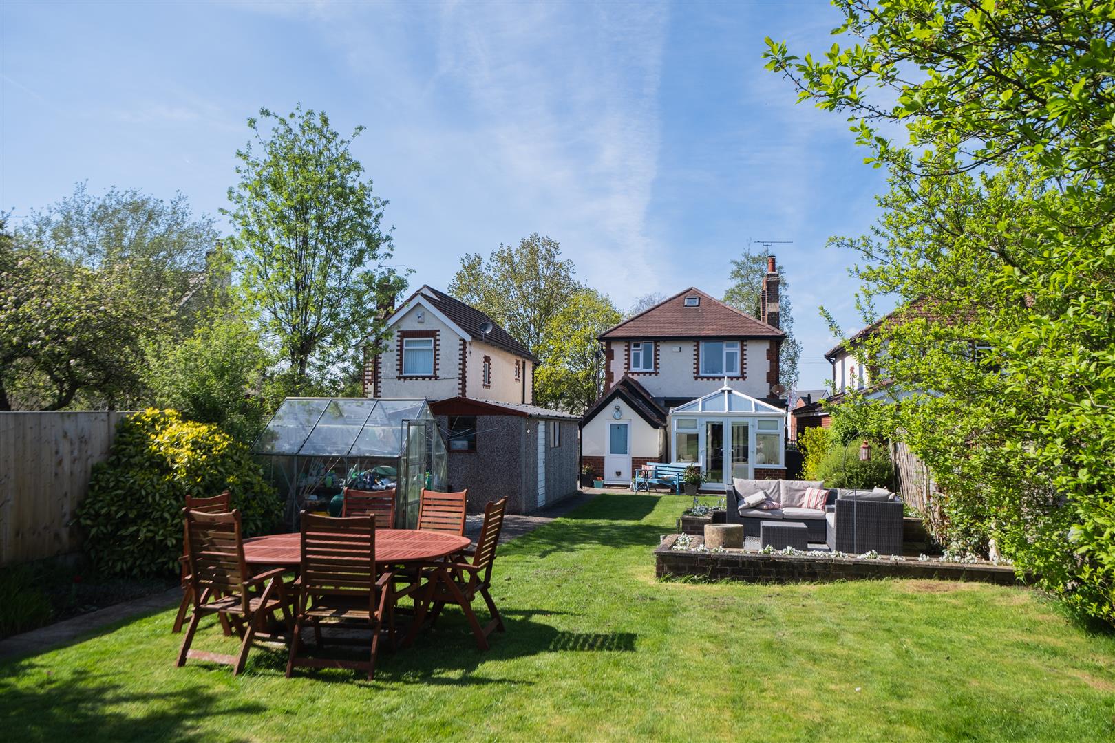 3 bedroom  Detached House for Sale in Helsby Nr. Frodsham
